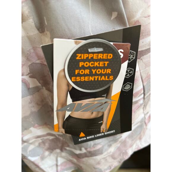 NEW Avia Bike Liner Camo Pink Gray Running Shorts Women’s Size Small - Picture 6 of 7